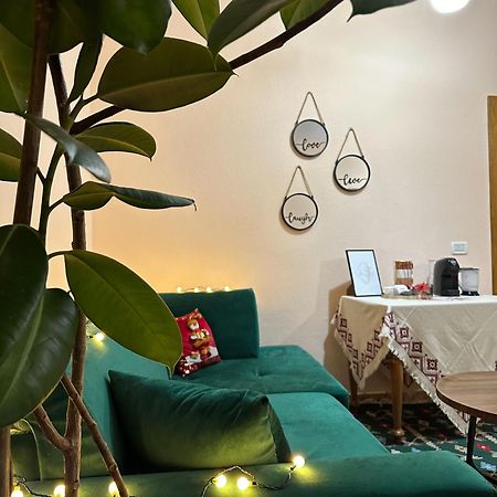 Villa Malo Guesthouse Korcza Zewnętrze zdjęcie