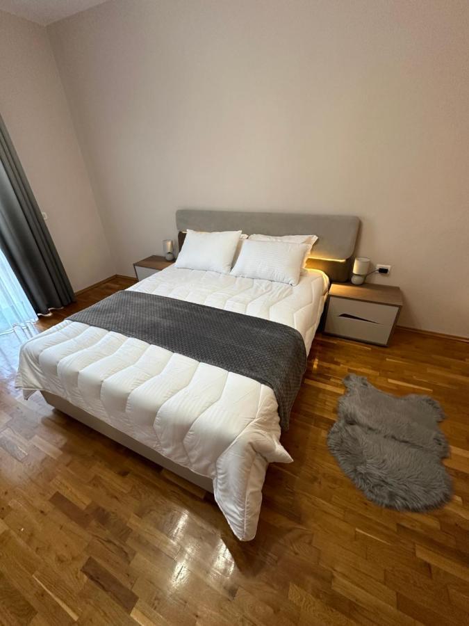Villa Malo Guesthouse Korcza Zewnętrze zdjęcie